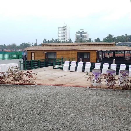 Global Backwater Resort Kollam Ngoại thất bức ảnh