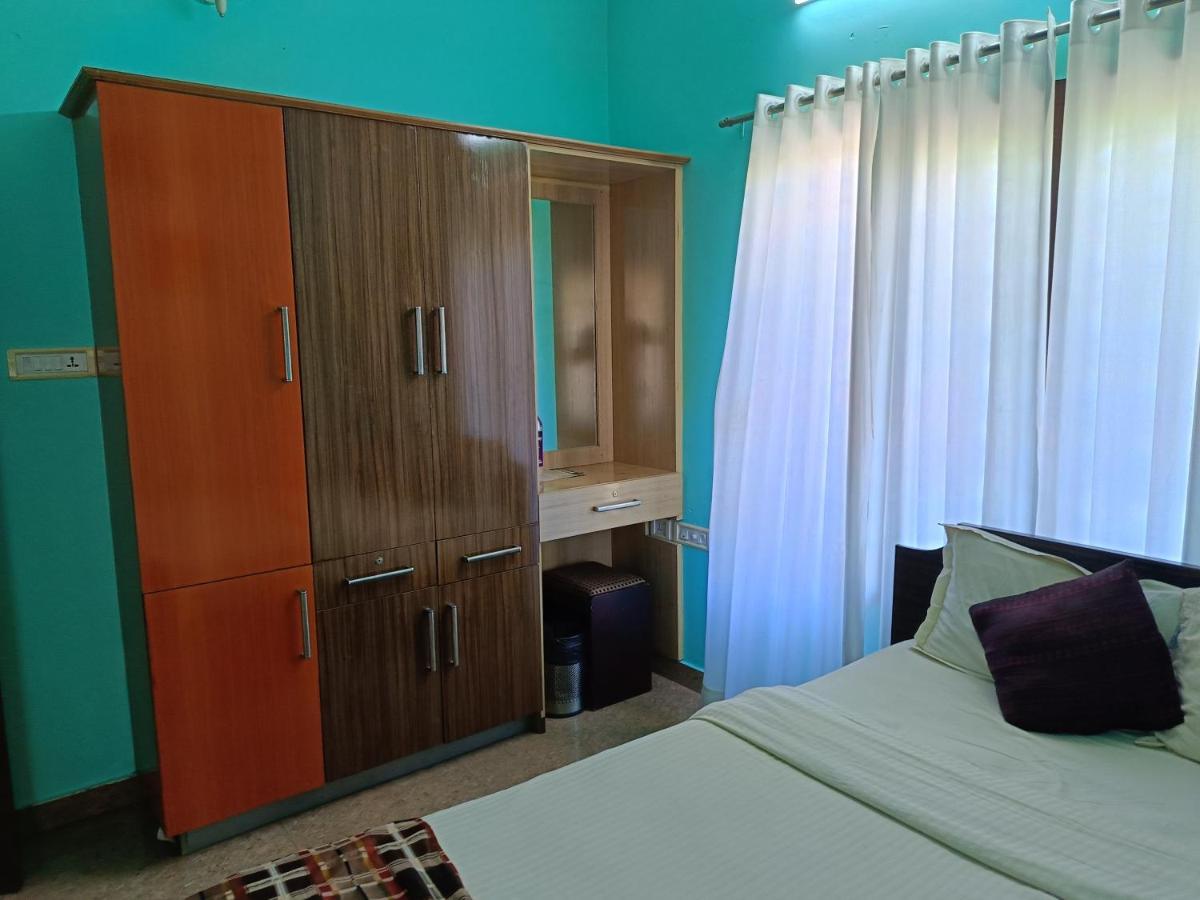 Global Backwater Resort Kollam Ngoại thất bức ảnh