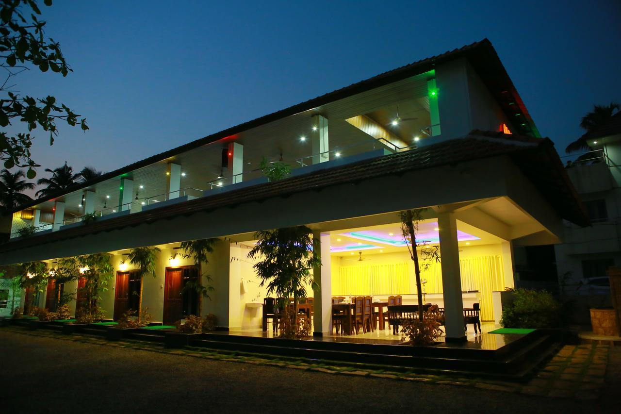 Global Backwater Resort Kollam Ngoại thất bức ảnh